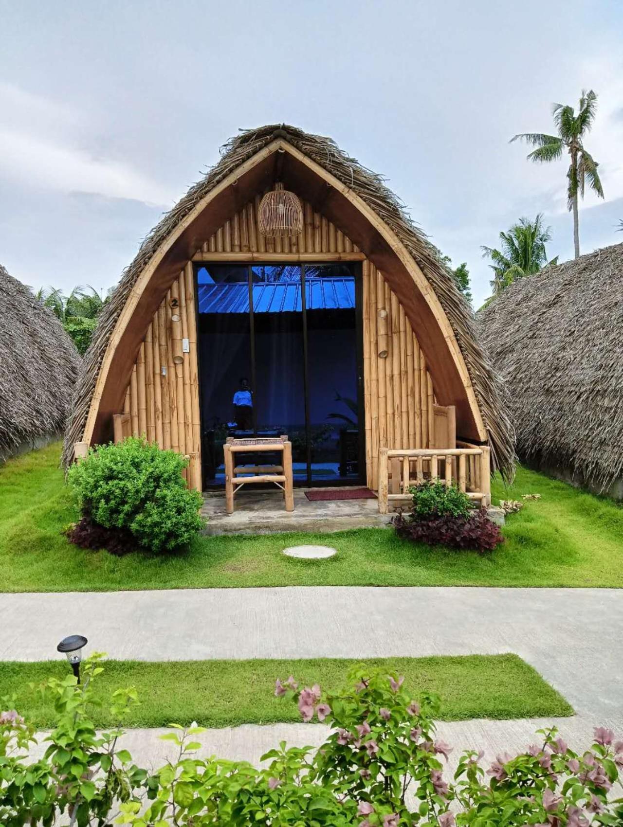 East Holiday Resort Moalboal Eksteriør bilde